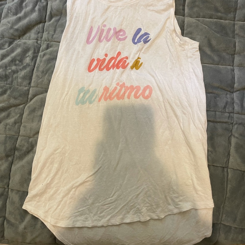 Thin long sleeve tank